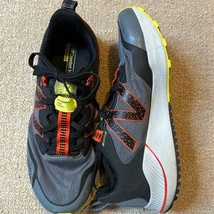 XW men’s new balance tennis shoes / sneakers / running shoes - extra wide size 8